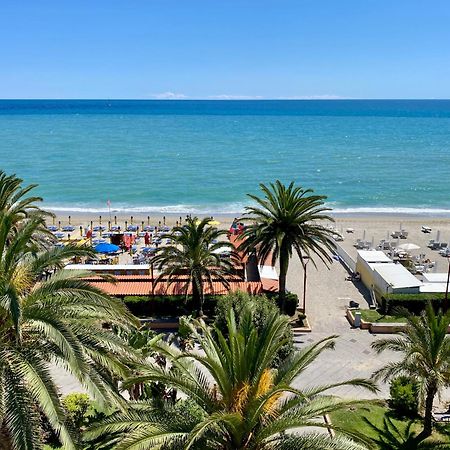 Hotel Gambone Finale Ligure Exterior photo